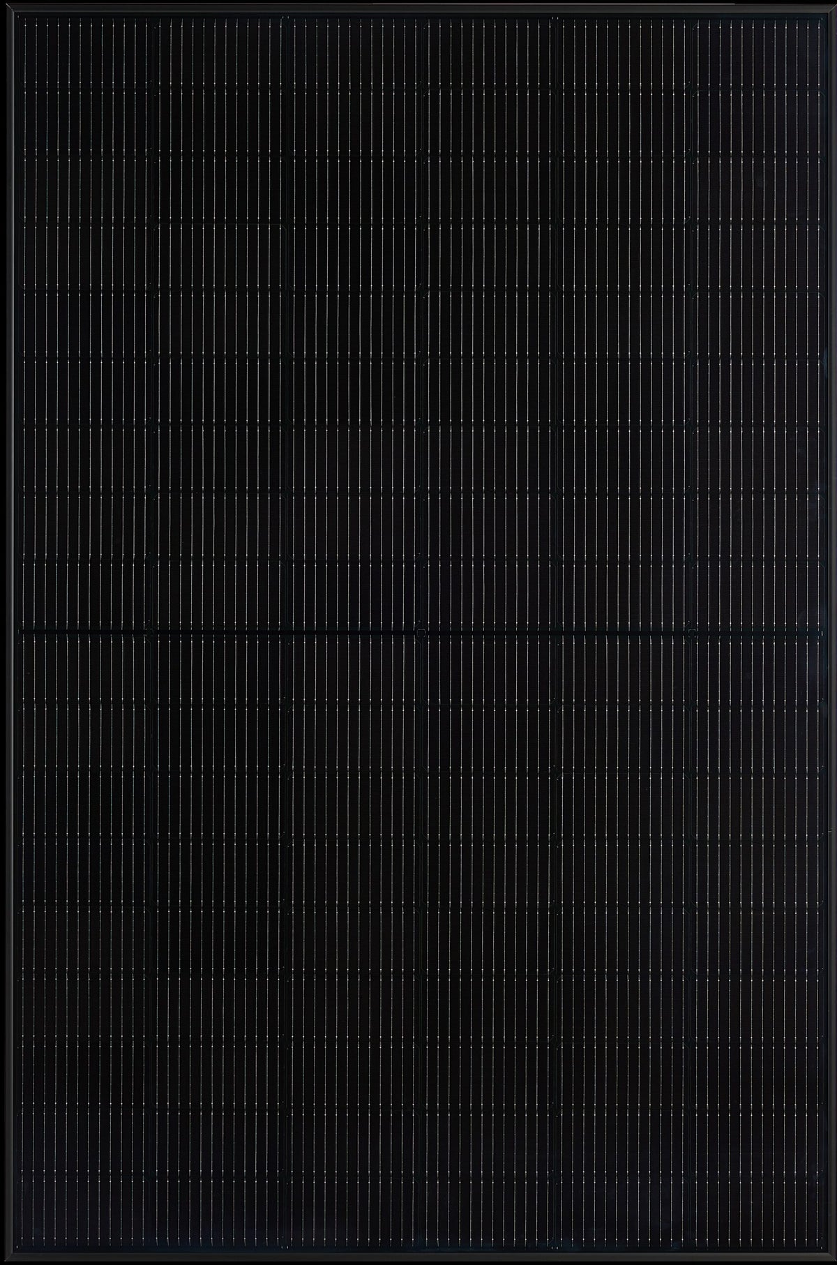 Qcells Q.Tron BLK M-G2+ solar panel